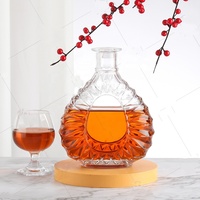 Échantillon gratuit de bouteille de liqueur scellée vide en verre mat OEM ODM avec logo personnalisé 500ml 750ml pour vodka Gin Whisky