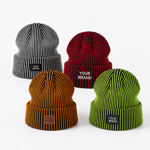 SHINY Bonnets d'hiver en tricot côtelé avec revers, à patch en cuir personnalisé et rayures, pour équipes sportives, clubs, marques de détail - Product Image 1