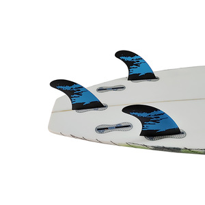 Aletas de Surf UPSURF, Juego Triple, Talla M, G5, Fibra de Vidrio, Aleta Trasera de Doble Tabla - Product Image 4