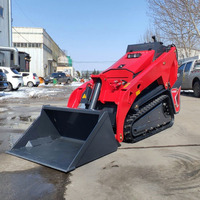 Minipala Gommata Hicosman V1000 da 1 Tonnellata con Motore Kubota, Pompa Hansapump, Certificazione EPA & Euro 5 per Fattorie e Giardini