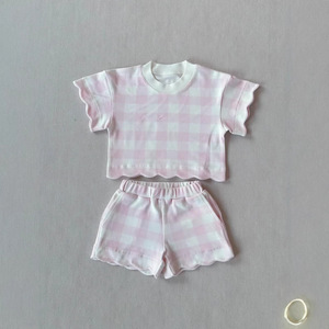 Ensemble deux pièces décontracté été 2026 pour enfants : T-shirt et short en coton nordique, lavage enzymatique adoucissant, directement de l'usine - Product Image 3