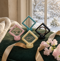 Boîte de présentation légère pour bijoux avec fermeture à boucle, idéale pour ranger les bracelets en cristal, les bracelets perlés, les boucles d'oreilles et les bagues