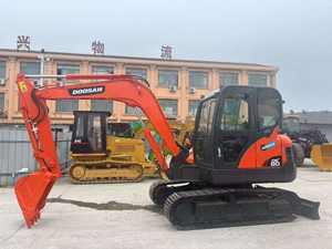Équipement de construction d'occasion Doosan Dx60 Mini-excavatrice de 6 tonnes d'occasion avec conception originale à vendre - Product Image 2