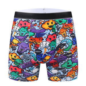 Calzoncillos bóxer para hombre estilo graffiti con bloques de color, estampado de anime y dibujos animados, tejido de seda láctea, forro de entrepierna 90-95% poliéster - Product Image 3