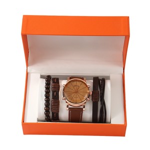 Set Regalo Transfrontaliero per Uomo - Festa del Papà, Compleanno, Laurea - Orologio al Quarzo da Uomo <span class=keywords><strong>in</strong></span> Pelle dal Design Moderno e Semplice - Product Image 5