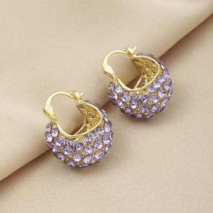 Boucles d'oreilles tendance en forme de U pour femme, violettes, style panier, super brillantes, de luxe léger, cadeau, 18K - Product Image 6