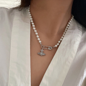 Collar Vintage con Colgante de la Reina Madre del Planeta, Circonita Cúbica, Perla, Aleación Chapada en Oro, Cadena para Clavícula, Estilo Occidental, Venta al por Mayor para Mujer - Product Image 4