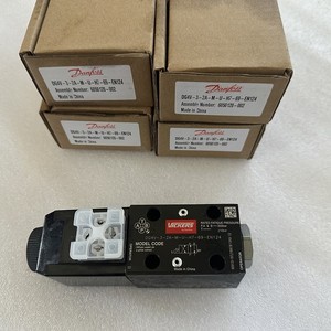 Válvula Solenoide de Control Direccional DG4V-3-2A-M-U-H7-69-EN124 para Máquina de Moldeo por Inyección - Product Image 6