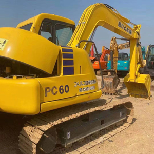 Mini-excavatrice Komatsu PC70 d'occasion certifiée CE, 7 tonnes, faible nombre d'heures de fonctionnement, équipement de terrassement avec pompe, roulement et moteur. - Product Image 3