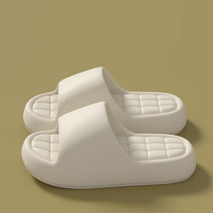 Chanclas <span class=keywords><strong>de</strong></span> Verano Personalizadas <span class=keywords><strong>de</strong></span> Lujo Cómodas para Hombre, Antideslizantes y Duraderas, Venta al Por Mayor <span class=keywords><strong>de</strong></span> Fábrica - Product Image 1