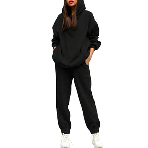 Conjuntos de sudaderas con capucha y pantalones de chándal para mujer, con logo personalizado, estilo crop top, para otoño - Product Image 1