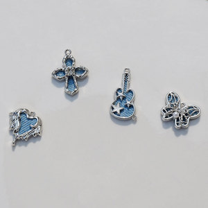 Colgante de mariposa azul con corazón y cruz para guitarra, de aleación chapada, accesorios de joyería para bricolaje de pendientes - Product Image 2