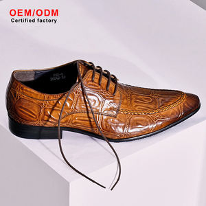 Chaussures habillées brogues sur mesure OEM pour hommes, style britannique, <span class=keywords><strong>en</strong></span> <span class=keywords><strong>cuir</strong></span> de vachette, grande taille, confortables, à lacets, pour mariage - Product Image 3