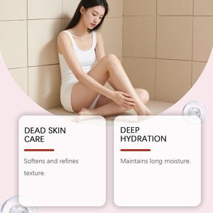 Exfoliante corporal de flor de cerezo y fresa que limpia suavemente la piel, exfolia, hidrata y refresca. - Product Image 3