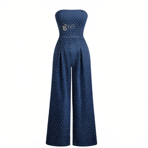 Combinaison Salopette Décontractée en Jean Délavé Écologique pour Femme, Idéale pour l'Été et le Printemps, avec Strass et Jambes Larges - Product Image 1