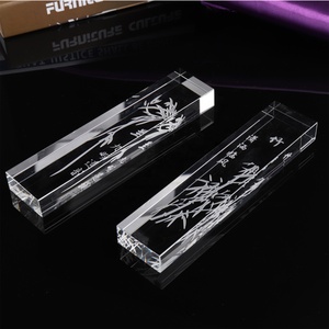Vente directe usine – Décoration de bureau <span class=keywords><strong>en</strong></span> gros – Cadre photo <span class=keywords><strong>en</strong></span> cristal <span class=keywords><strong>transparent</strong></span> personnalisé avec gravure laser – <span class=keywords><strong>Presse</strong></span>-papiers <span class=keywords><strong>en</strong></span> <span class=keywords><strong>verre</strong></span> vierge <span class=keywords><strong>transparent</strong></span> - Product Image 6