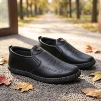 Chaussures de marche pour hommes Fanghui, nouvelle collection, avec semelle extérieure en PVC souple et doublure en PU, légères, faciles à enfiler, chaussures décontractées tendance