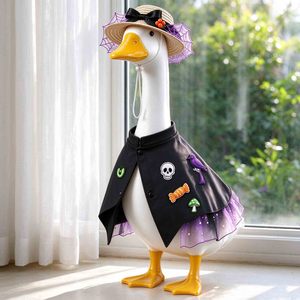 Disfraz de Bruja para Ganso de Porche, Vestido de 23 Pulgadas para Ganso de Porche, Ropa de Diseño para Mascotas para Jardín, Césped, Patio y Exteriores - Product Image 5