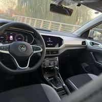 T-Cross 2024, petit SUV avec moteur 1.2T, véhicule à essence pour la famille au quotidien, véhicule d'occasion, voitures d'occasion à vendre