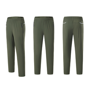 Sport Tech amélioré pour le marathon avec un pantalon de gymnastique de tous les jours en maille légère - Product Image 3