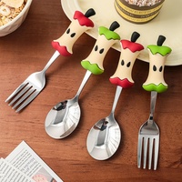 Ensemble créatif de cuillères à dessert et fourchettes à collation en acier inoxydable 304 avec manche en silicone mignon en forme de pomme, petit ustensile de cuisine pour café