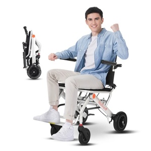 Fauteuil roulant pliable pour avion, fauteuil roulant en alliage d'aluminium ultra-léger, un <span class=keywords><strong>moyen</strong></span> de transport pour les personnes handicapées. - Product Image 2