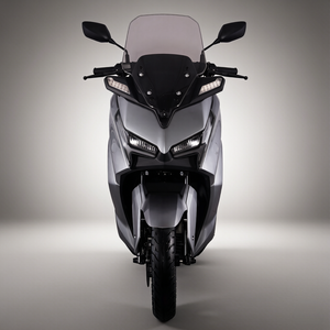 Scooter de 2000W, 60 km/h, 75 km de Autonomía, Batería de Litio Extraíble de 27 Ah, Motor sin Escobillas, Suspensión Completa, Frenos de Disco - Product Image 6
