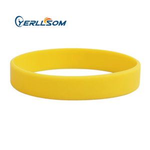 Pulsera de Silicona Personalizada de Fábrica <span class=keywords><strong>para</strong></span> Mejores Amigos, Brazalete Amarillo de Goma <span class=keywords><strong>para</strong></span> <span class=keywords><strong>Adolescentes</strong></span> - Product Image 1