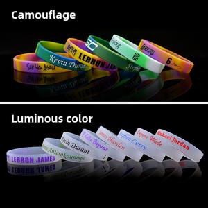 สายรัดข้อมือซิลิโคนเรืองแสงสำหรับแฟนกีฬาบาสเก็ตบอลสำหรับผู้ชาย - Product Image 3
