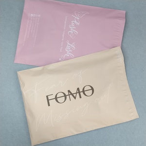 Bolsa de Correo de Plástico con Logotipo Personalizado, Bolsa de Envío Personalizada, Sobre Impreso para Entrega de Ropa - Product Image 3