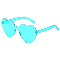 Lunettes de soleil en gros pas chères, personnalisées, en forme de cœur, colorées, sans monture, pour femmes, idéales pour les fêtes estivales à la plage