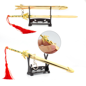 Pop Up éjection jouets épée en alliage <span class=keywords><strong>de</strong></span> Zinc porte-clés épée <span class=keywords><strong>Art</strong></span> en ligne Anime épée sac et clé décoration - Product Image 5
