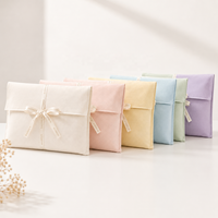 Sac à poussière en coton crème avec logo personnalisé, fabrication directe OEM ODM, avec large ruban pour le rangement des chaussures et des vêtements