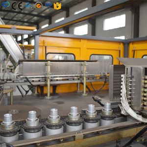 Machine de soufflage de bouteilles en plastique PET semi-automatique pour petites usines - Product Image 4