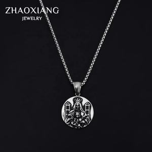 Collier tendance personnalisé en acier inoxydable avec pendentif religieux rond gravé, accessoires féministes et rétro pour hommes - Product Image 1