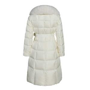 Vente d'usine épais chaud bouffant bulle blanc plume vers le bas <span class=keywords><strong>manteau</strong></span> col en fourrure véritable Logo personnalisé hiver à capuche femmes Long <span class=keywords><strong>manteau</strong></span> en <span class=keywords><strong>duvet</strong></span> - Product Image 2