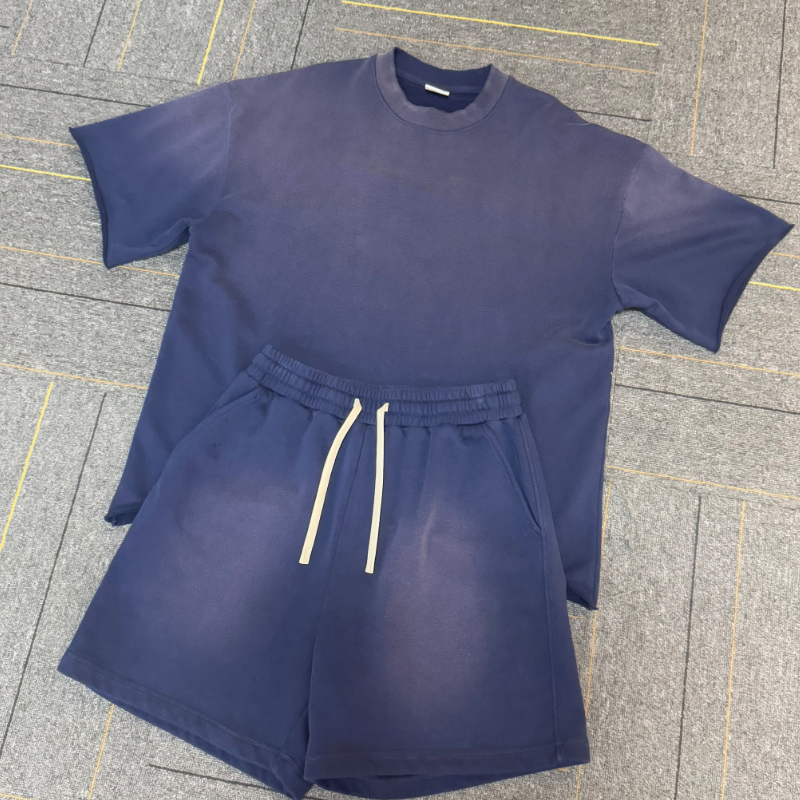Bleu foncé