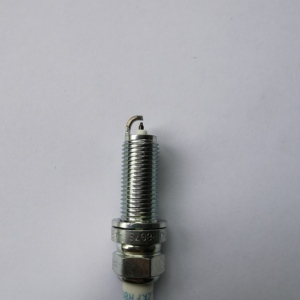 หัวเทียน NGK อะไหล่จุดระเบิดที่เชื่อถือได้ รุ่น 96427 SILZKFR8G7S สำหรับรถยนต์เมอร์เซเดส-เบนซ์ อี 200 (212.034) ปี 2009- นิสสัน (CA) จีที-อาร์ ปี 2008- - Product Image 3