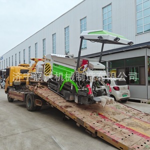 Mini Asphalt Paver <b>Machine</b> Compact Design For <b>Road</b> Maintenance Small Pavement Equipment - Product Image 2