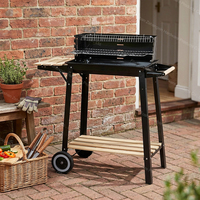 Barbecue au charbon de bois carré noir pour l'extérieur avec étagère latérale en bois et roues mobiles pour jardin et terrasse
