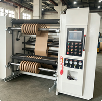 Machine de découpe et de rembobinage automatique à grande vitesse 1200 mm avec entraînement par servomoteur et guide de bord automatique pour rouleaux de film PVC