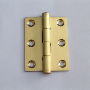 Bisagra para Muebles de 2.5 Pulgadas, Superficie de Cobre Puro, Montaje en Superficie, Herraje Duradero para Puertas de Gabinete - Product Image 1
