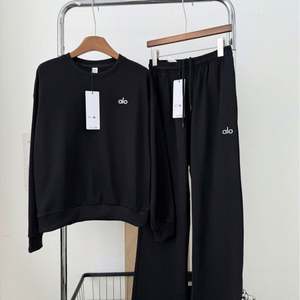 Ensemble de survêtement décontracté pour homme, col montant, demi-zip, idéal pour la course et le sport en extérieur – Collection Automne - Product Image 3