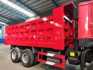 รถดัมพ์ HOWO 6x4 ใหม่ 351-450 แรงม้า ยูโร 3 เครื่องยนต์ Weichai เกียร์ FAST ความจุ 31-40 ตัน สำหรับงานก่อสร้างถนนและงานดิน - Product Image 5