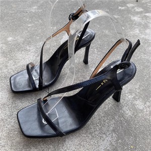 <span class=keywords><strong>Sandali</strong></span> da donna personalizzati con Logo sandalo con <span class=keywords><strong>tacco</strong></span> con Logo da donna con punta quadrata personalizzata da <span class=keywords><strong>5</strong></span> <span class=keywords><strong>cm</strong></span> - Product Image 6