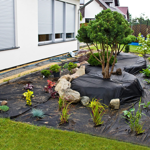 Feuille imperméable de géomembrane de HDPE pour le revêtement et le barrage d'étang de ferme de poissons diverses épaisseurs 0.5mm 0.75mm 1mm dans l'aquaculture au Pérou" - Product Image 2
