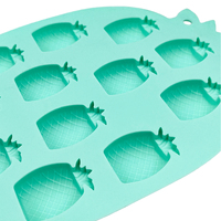 Tapis à lécher interactif pour le soulagement de l'anxiété des animaux de compagnie et la fabrication de desserts à la glace humaine Plateaux à glaçons en silicone