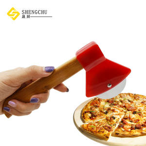 Cortador de <span class=keywords><strong>Pizza</strong></span> en Forma de Hacha con Cuchilla Redonda de Acero Inoxidable, Rodillo Cortador Fácil de Usar, Utensilio de Cocina - Product Image 5