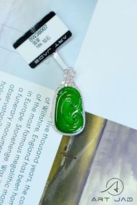Vintage natürlicher Jadeit-Anhänger mit Heilung sener gie, 18 Karat <span class=keywords><strong>Gold</strong></span>-und Diamant akzenten, eleganter Jade schmuck für besondere Anlässe - Product Image 2