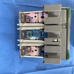 מפסקי ואקום חדשים לגמרי ולא בשימוש TM80D 29031 מיני מפסק זרם ישר - Product Image 2